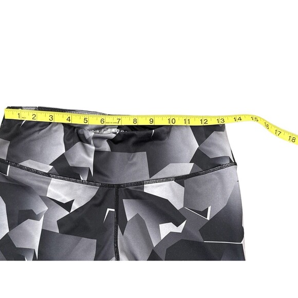 Reebok Geo Camo Leggings M Black Gray Techwear Athleisure Street Style Fall 2025 - Picture 3 of 6